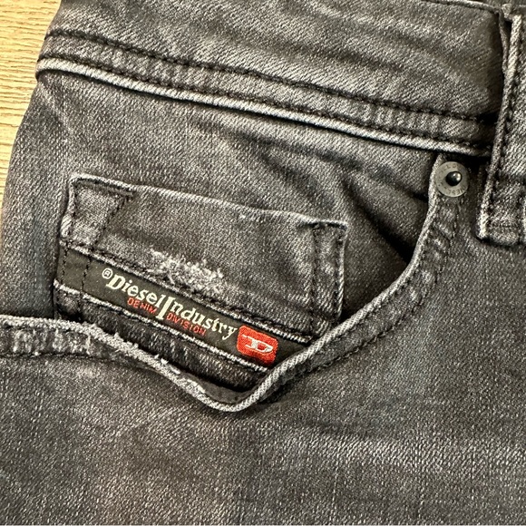 Diesel jean shorts - Picture 2 of 4